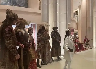 ���й��͹�����˹̹�Ļ������ꡱ�ھ���Ļ